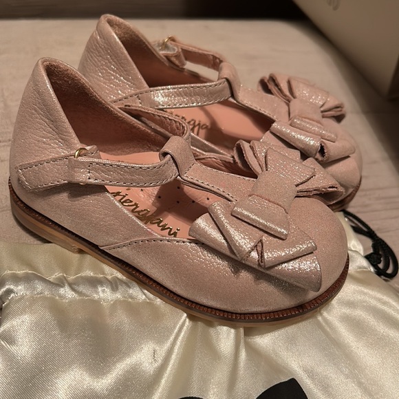 Beautiful ball dress (SHOES INCLUDED IN PRICE) - Picture 5 of 6